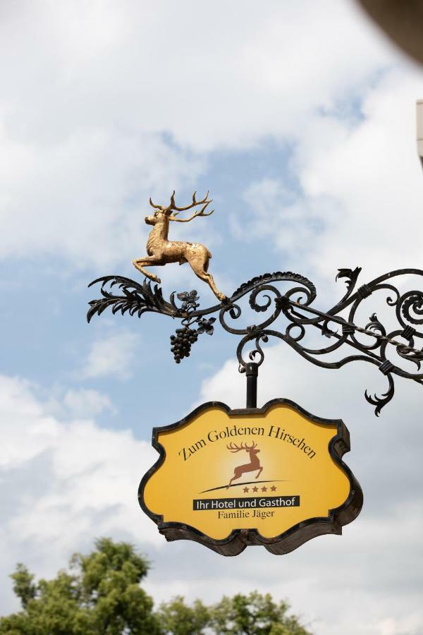 Hotel Zum Goldenen Hirschen フライシュタット エクステリア 写真